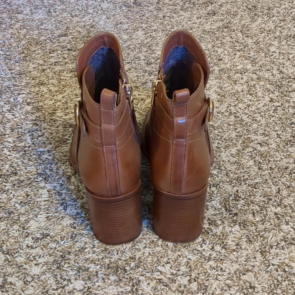 Antonio Melani Leather Tan Camel Ankle Boots Heeled Booties 8.5 Chunky Heel Zip